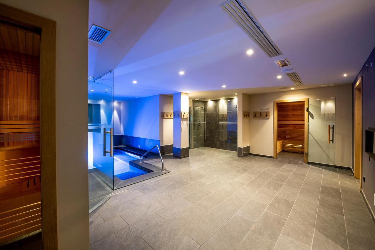 Design & Suite Hotel Ciarnadoi Віго-ді-Фасса Екстер'єр фото