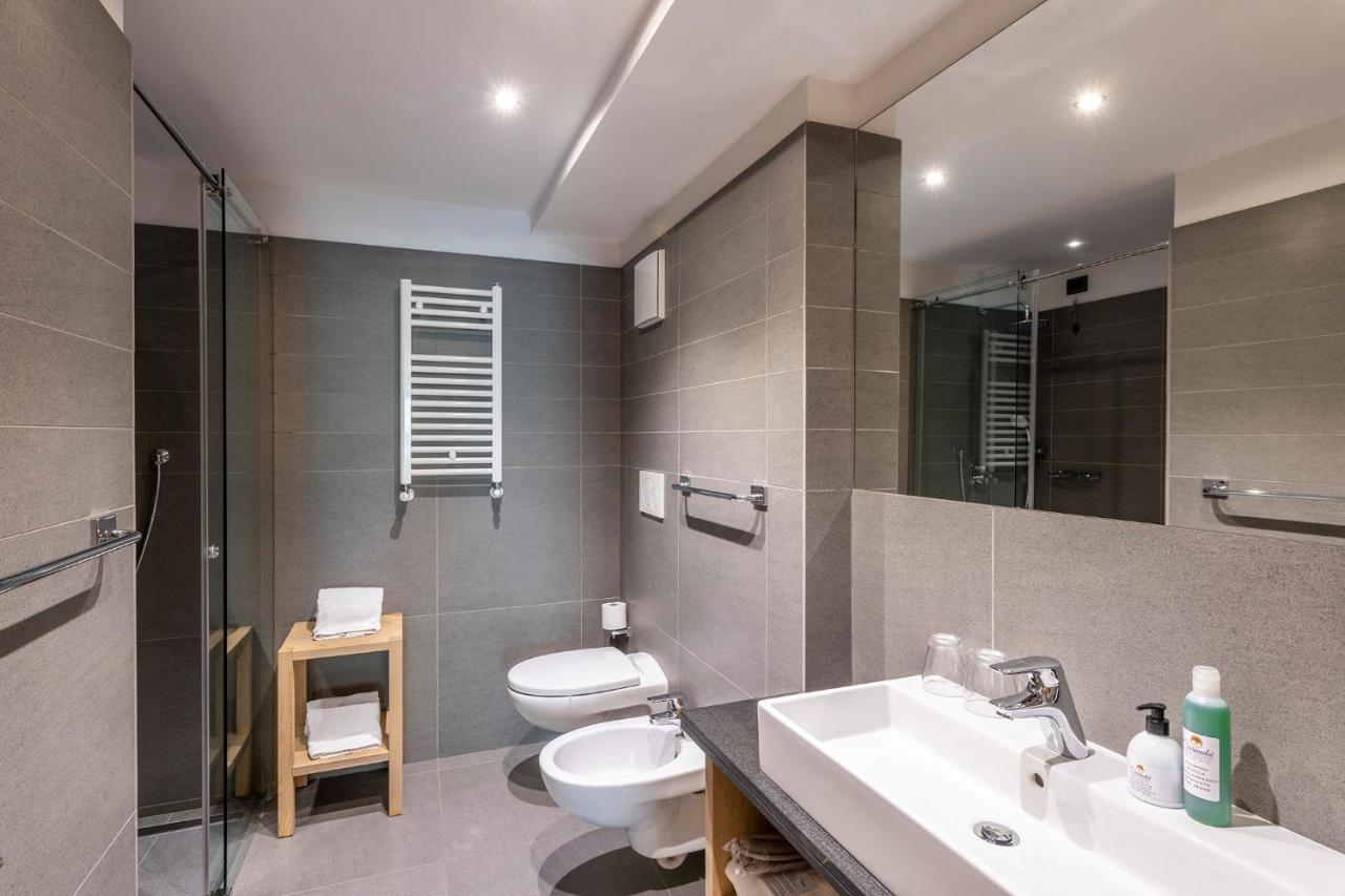 Design & Suite Hotel Ciarnadoi Віго-ді-Фасса Екстер'єр фото