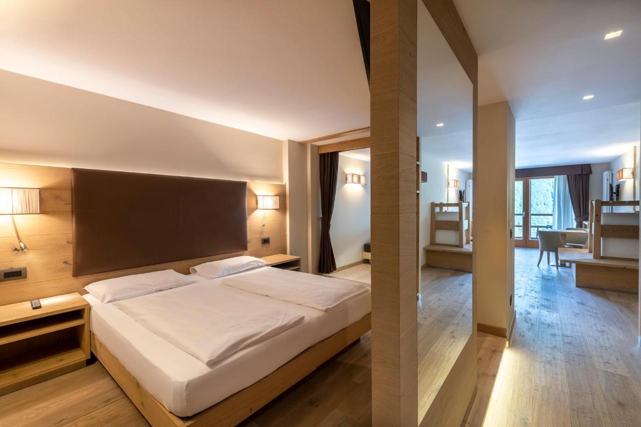 Design & Suite Hotel Ciarnadoi Віго-ді-Фасса Екстер'єр фото