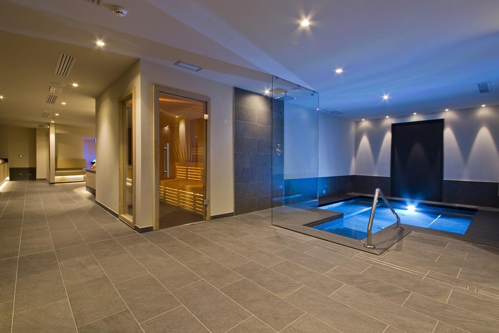 Design & Suite Hotel Ciarnadoi Віго-ді-Фасса Екстер'єр фото